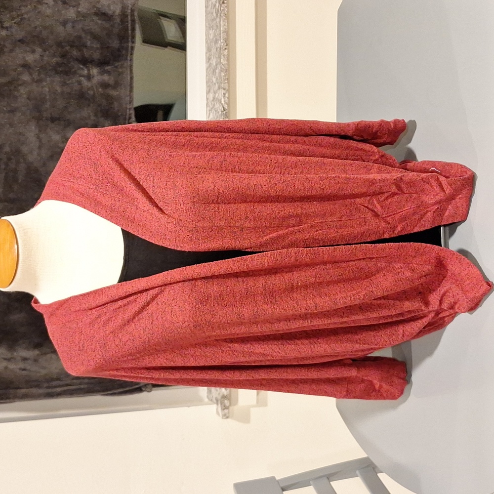 Red shrug